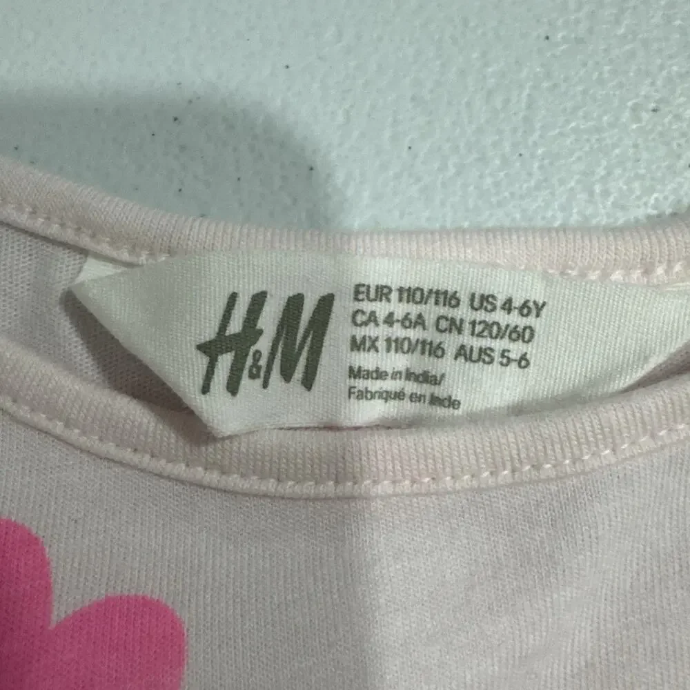 H&M Girls Dress Pink Heart Print Round Neck Long Sleeve Size 4-6 Summer casual